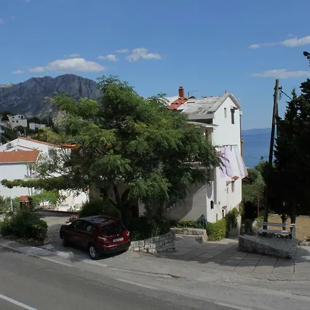 아파트 By The Sea Brist, Makarska - 6867 벨리키 드르베닉