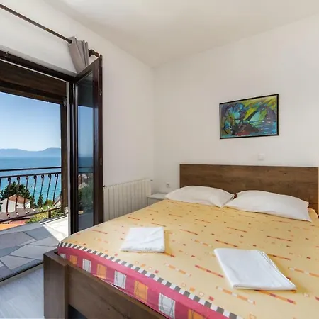 아파트 By The Sea Brist, Makarska - 6867 벨리키 드르베닉